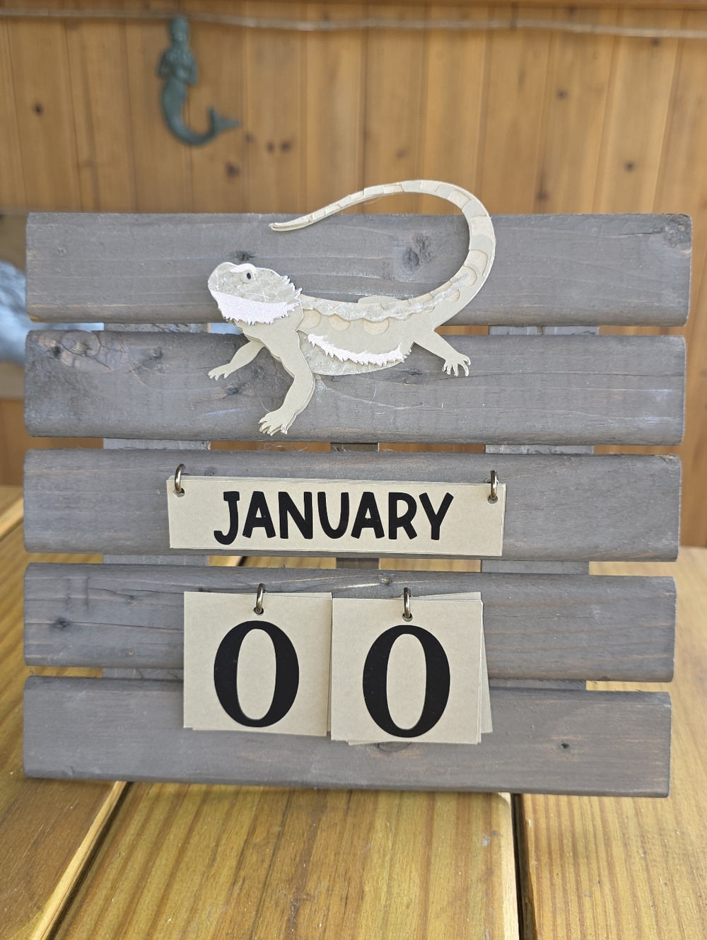 3D BEARDED DRAGON Perpetual Calendar (Includes 50% Donation)